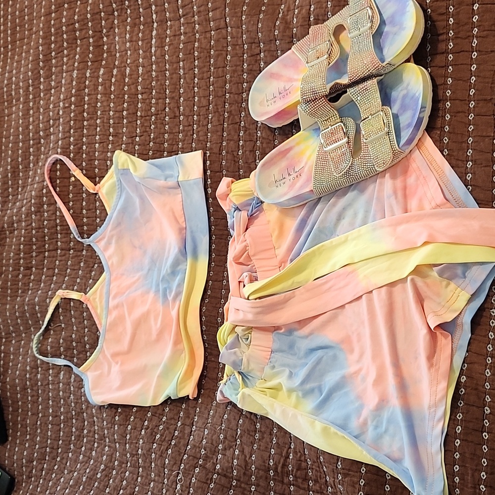 Tie Die SHEIN Fit and sandals